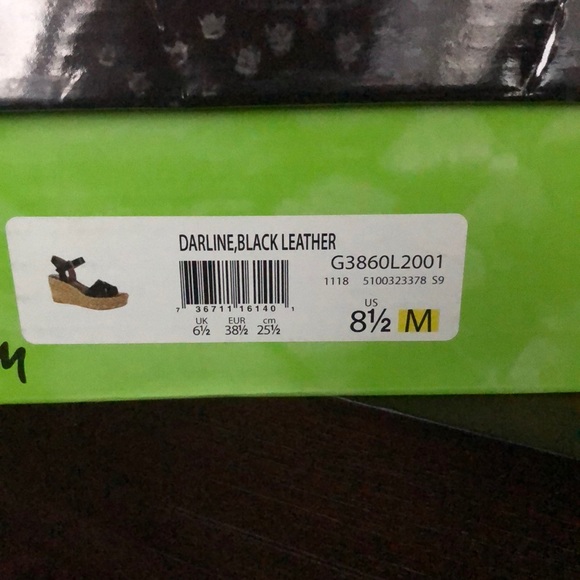 Darline, Black Leather - Picture 2 of 5